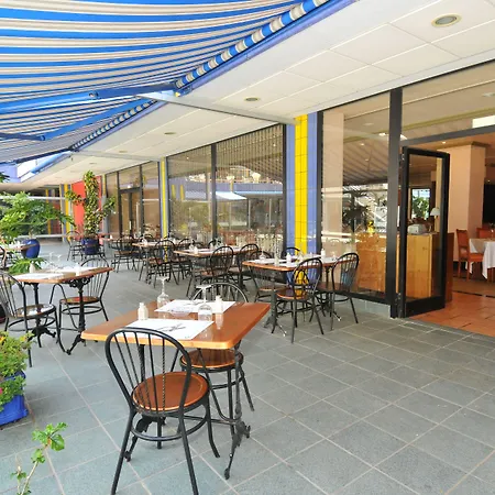 Zentral Center - Adults Only Hotel 4*