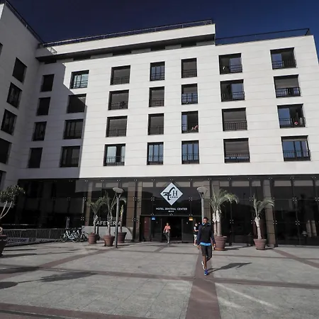 Ξενοδοχείο Zentral Center - Adults Only 4*