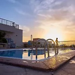 Zentral Center - Adults Only 4*