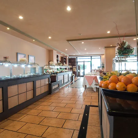 Zentral Center - Adults Only 4*