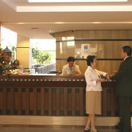Zentral Center - Adults Only Hotel