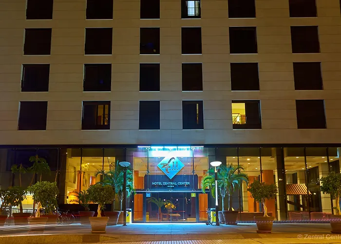 Zentral Center - Adults Only Hotel