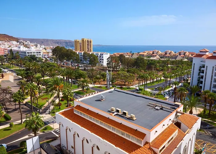 Zentral Center - Adults Only